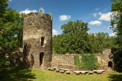Bitov Castle